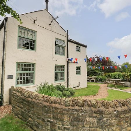 King'S Cottage Crakehall Exterior photo